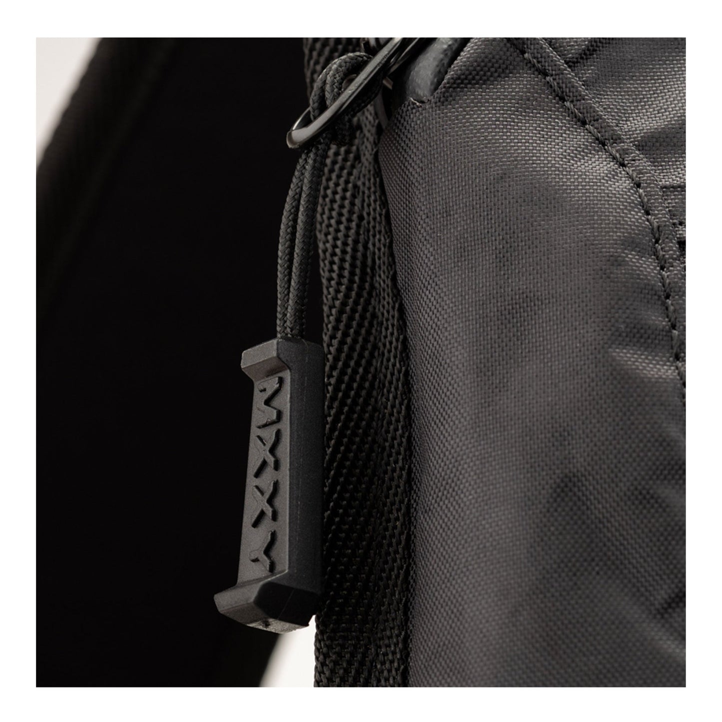 MXXY Velo Hydration Pack