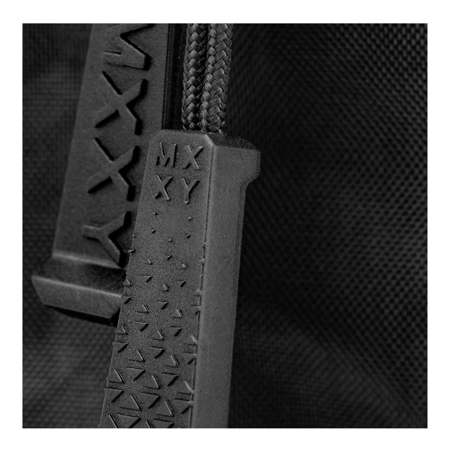 MXXY Velo Hydration Pack